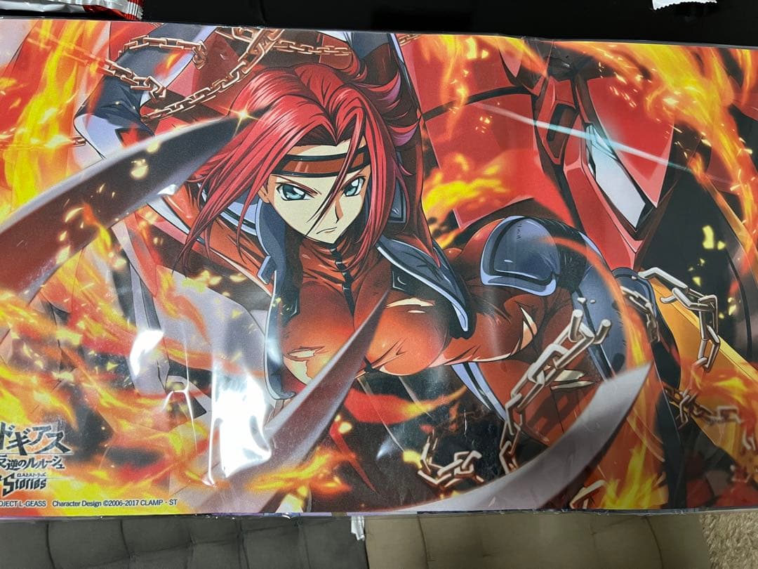 コードギアス　プレイマット 2種　カレン　C.C.
