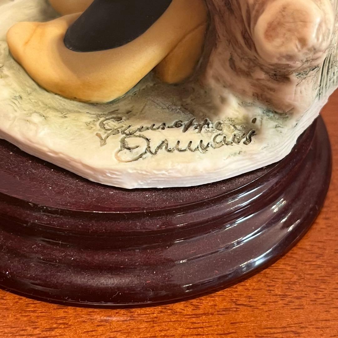 ジョゼッペアルマーニ　美品　ミニーマウス　ディズニー　陶器　人形　フィギュリン