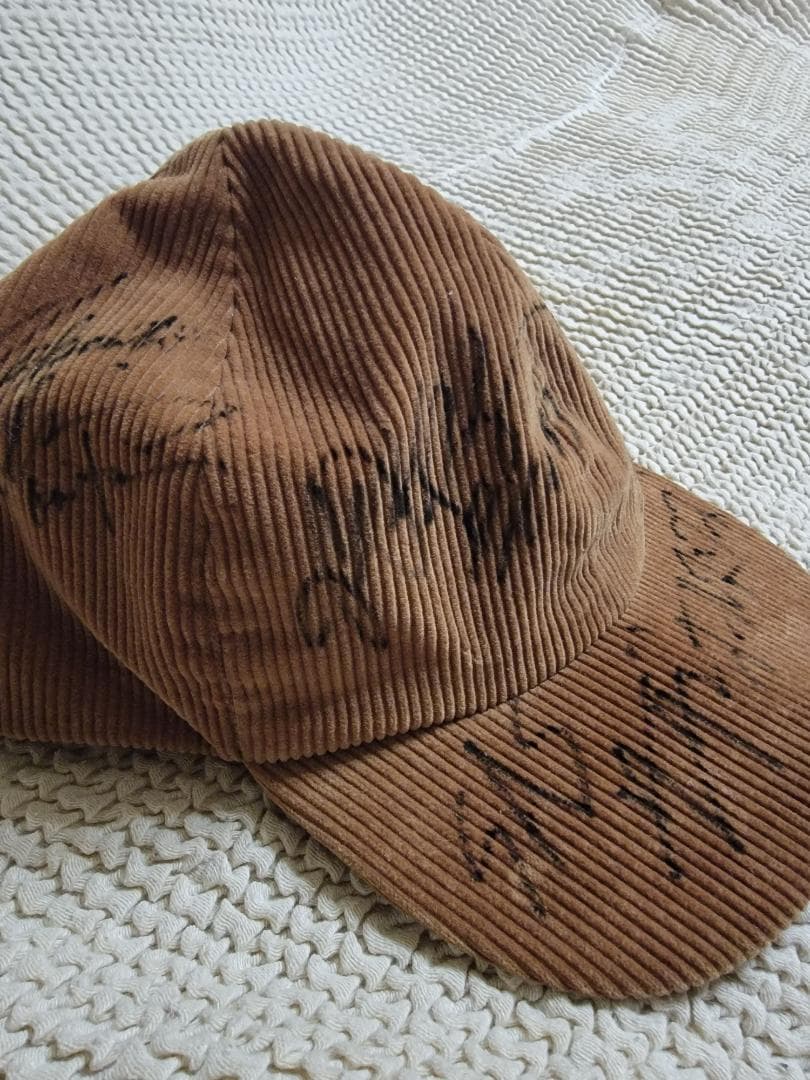 【激レア　一点物】サザンオールスターズ直筆サイン入りキャップ