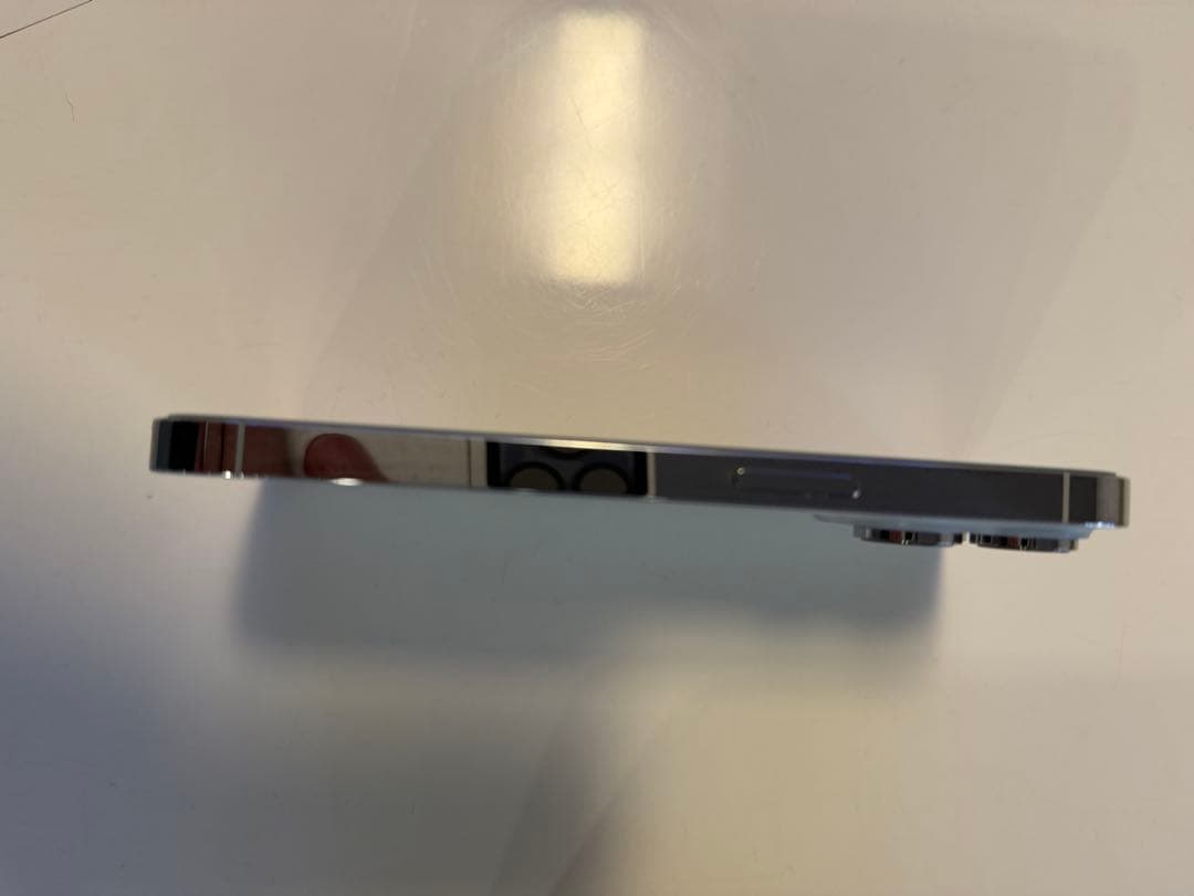 Apple iPhone 14 Pro 256gbシルバー 本体