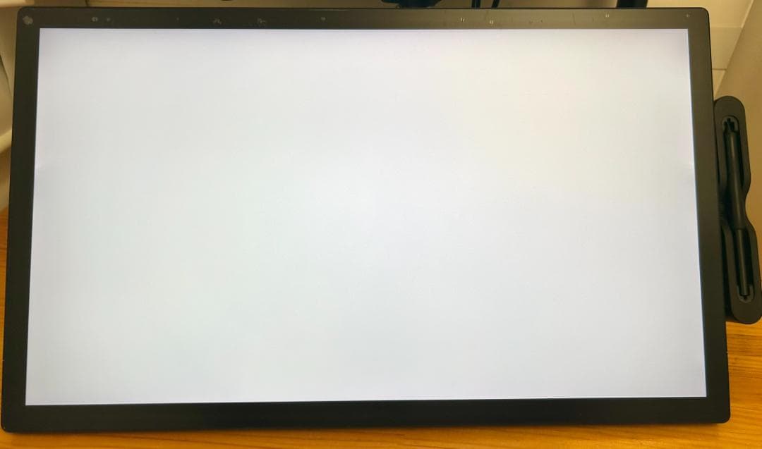 WACOM Cintiq Pro 27 DTH271K0D 本体【中古】