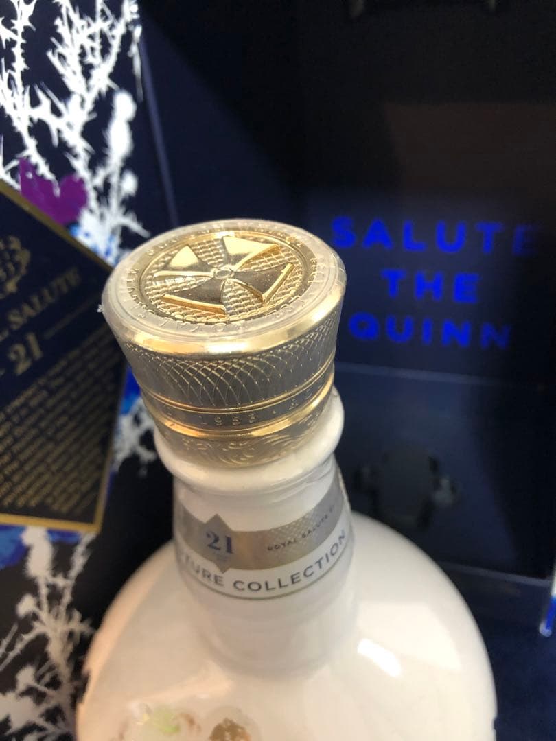【限定デザイン】ロイヤルサルート21年　リチャードクインエディション　外箱付き