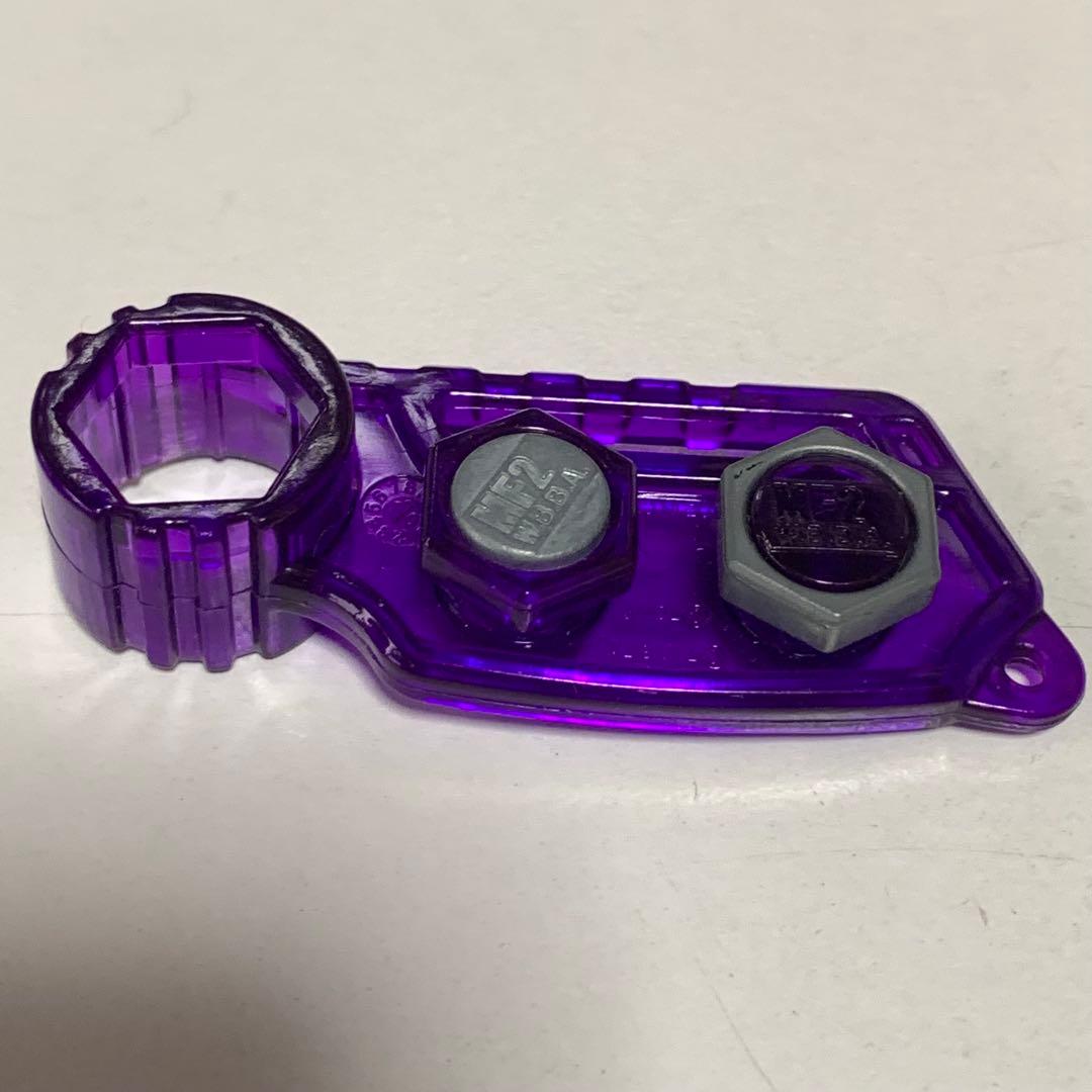 メタルファイトベイブレード　ベイブレード究極改造セット　エルドラゴバージョン