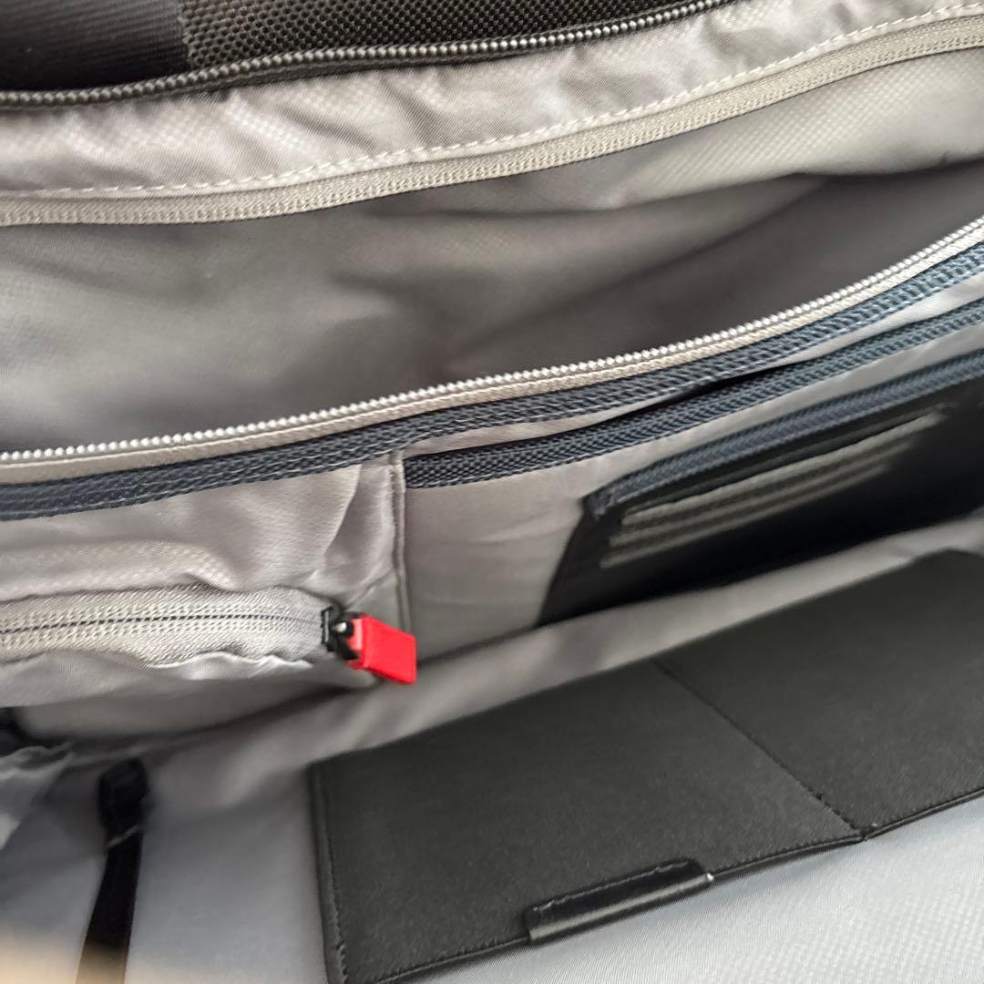 TUMI トゥミ キャリーバッグ 4輪 ALPHA2 22652D2