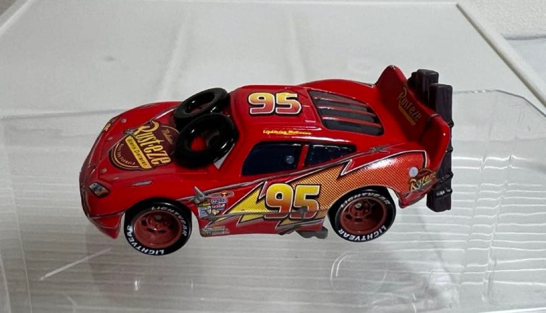 カーズ、マテル、ミニカー、スピンアウト　ライトニング・マックイーン