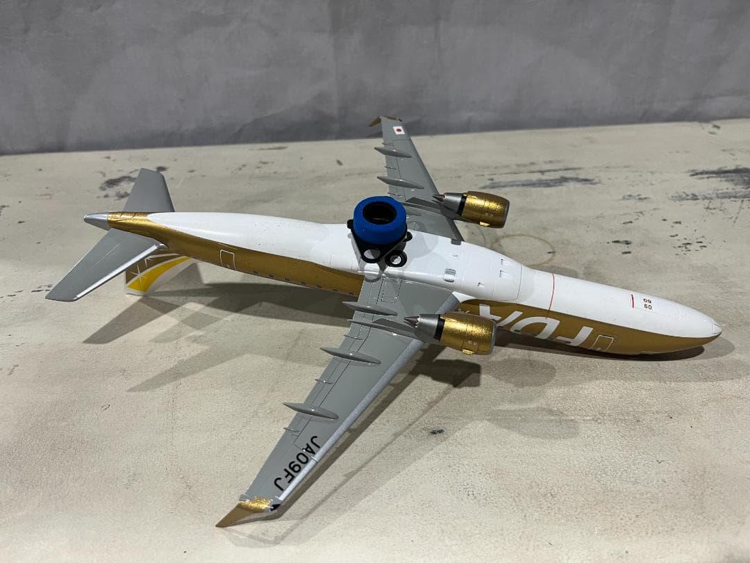 フジドリームエアラインズ｜EMBRAER 175 TAMIYA 1:100