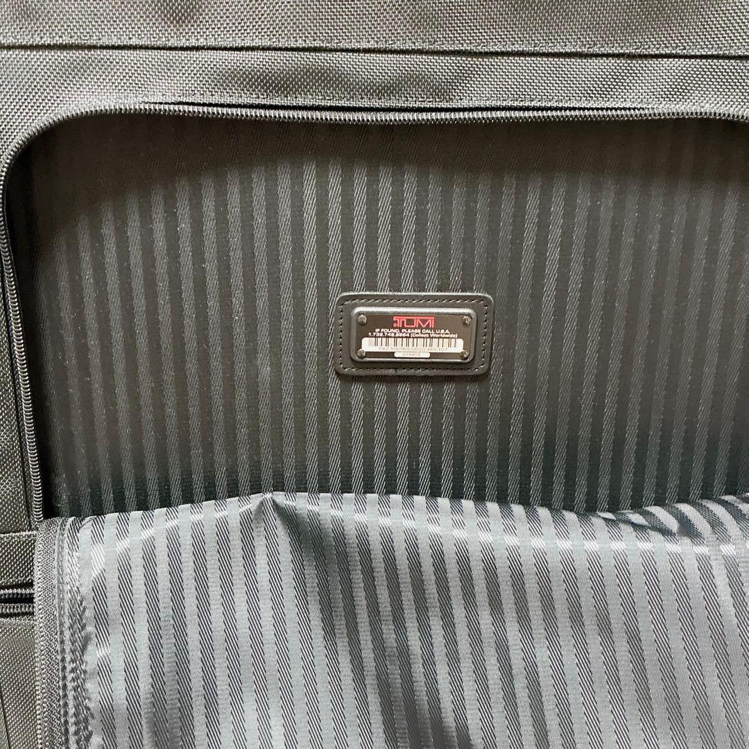 TUMI トゥミ　ブラック ナイロン キャリーケース 中型