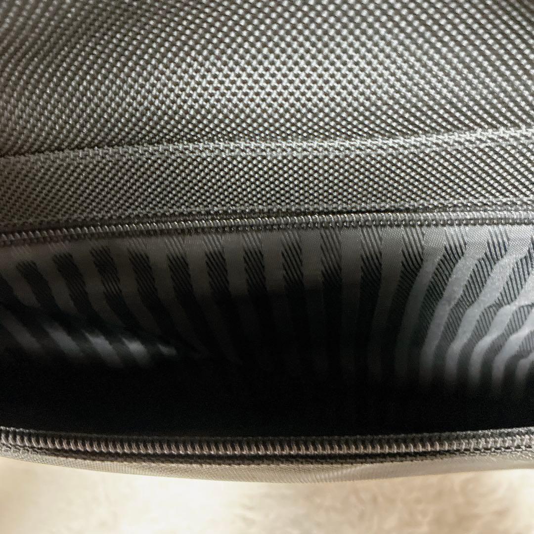 TUMI トゥミ　ブラック ナイロン キャリーケース 中型