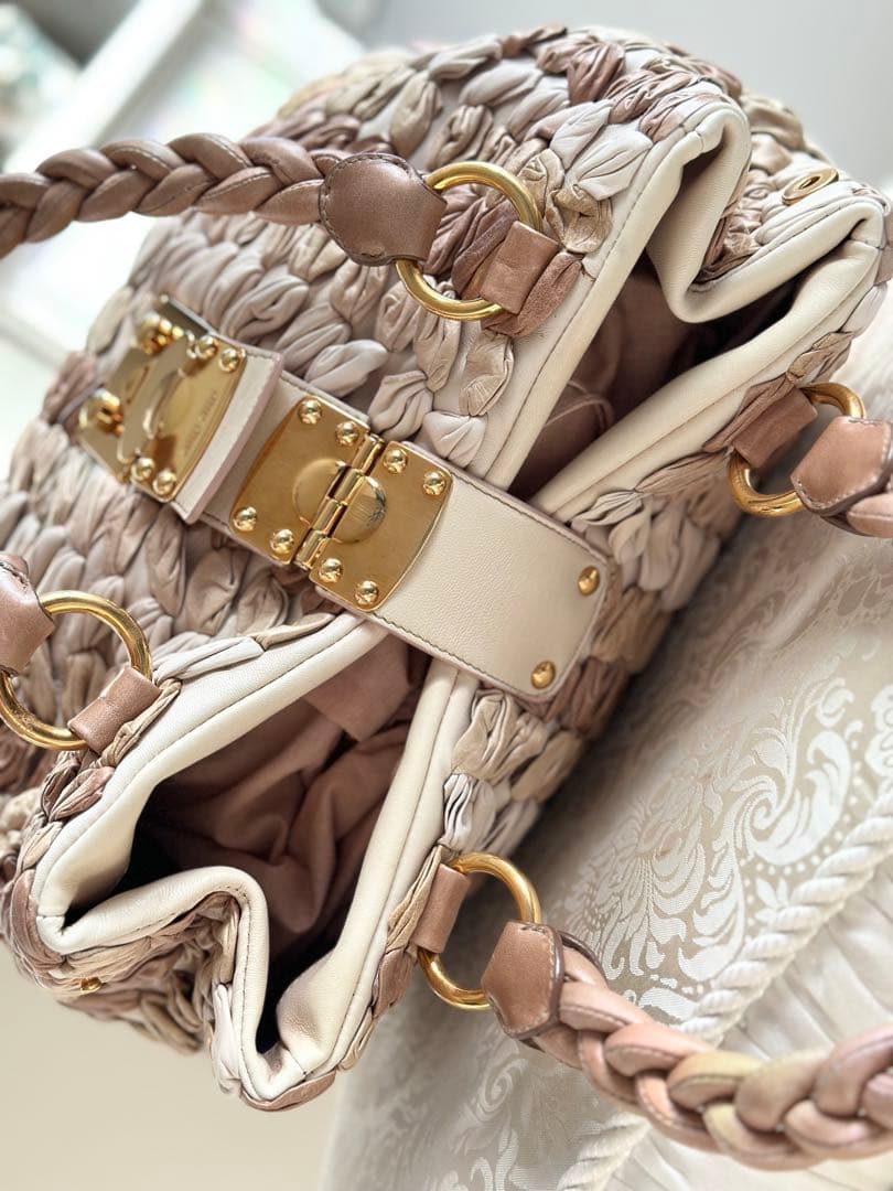 miumiu マトラッセ 2way バッグ カゴバッグ 本革ショルダーバッグ