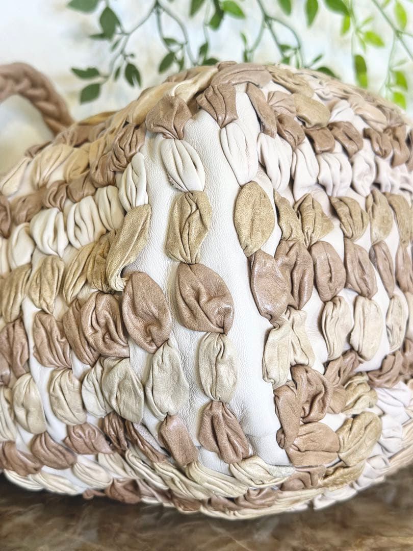 miumiu マトラッセ 2way バッグ カゴバッグ 本革ショルダーバッグ