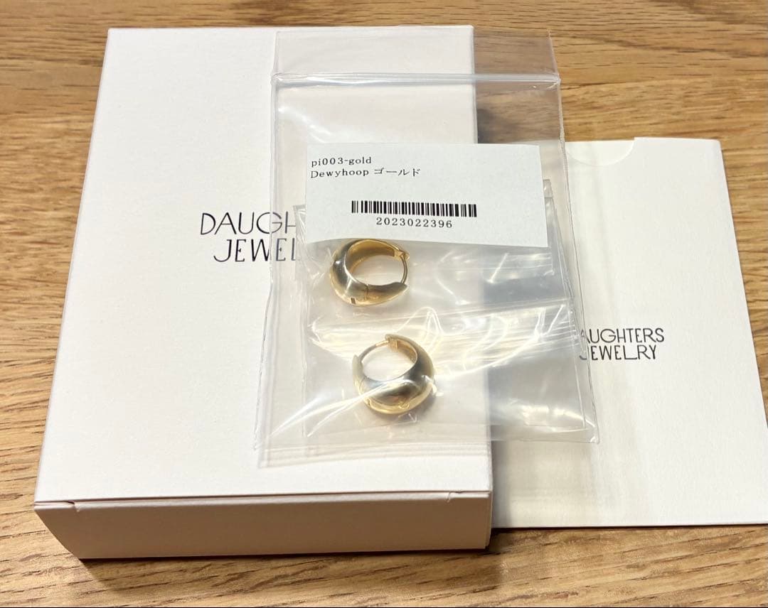 DAUGHTERS JEWELRY Dewy hoopピアス
