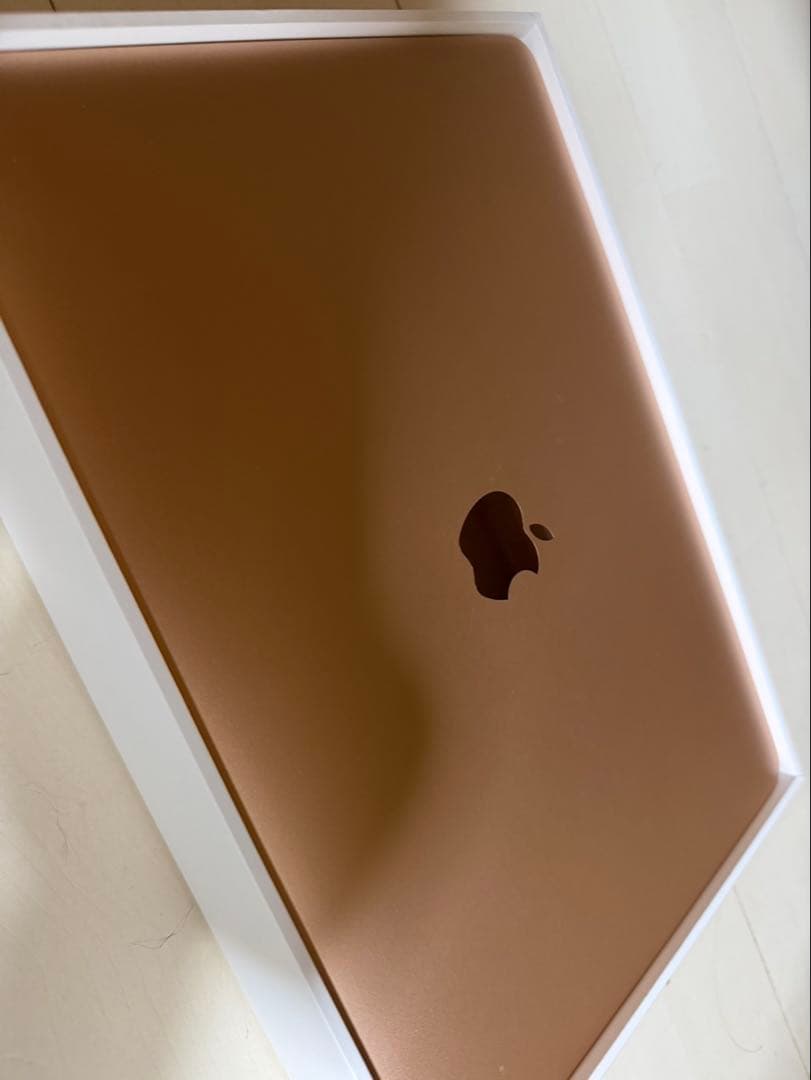 Apple MacBook Air ゴールド