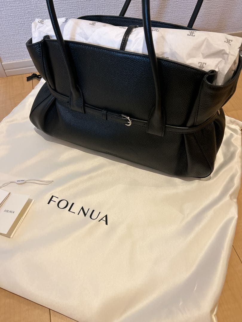 美品FOLNUA(フォルニュア)ハヴィバッグ ブラック_プレーン