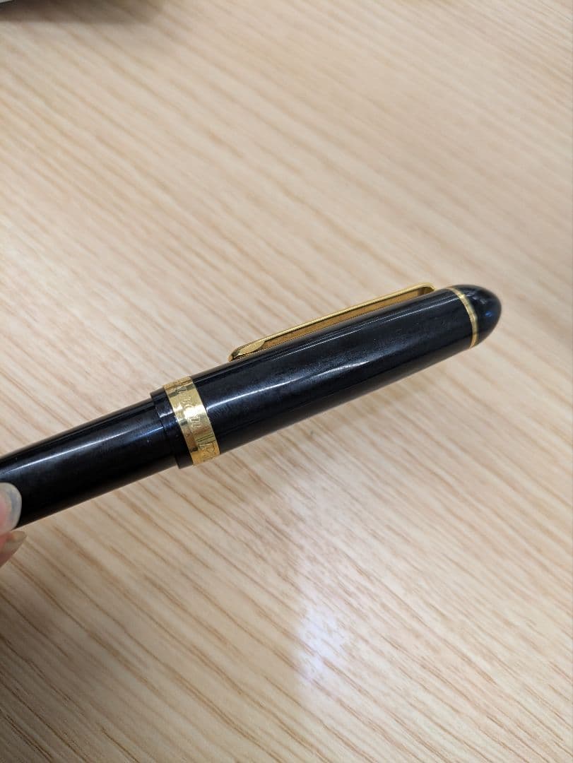 プラチナ　万年筆 #3776 センチュリー ブラック