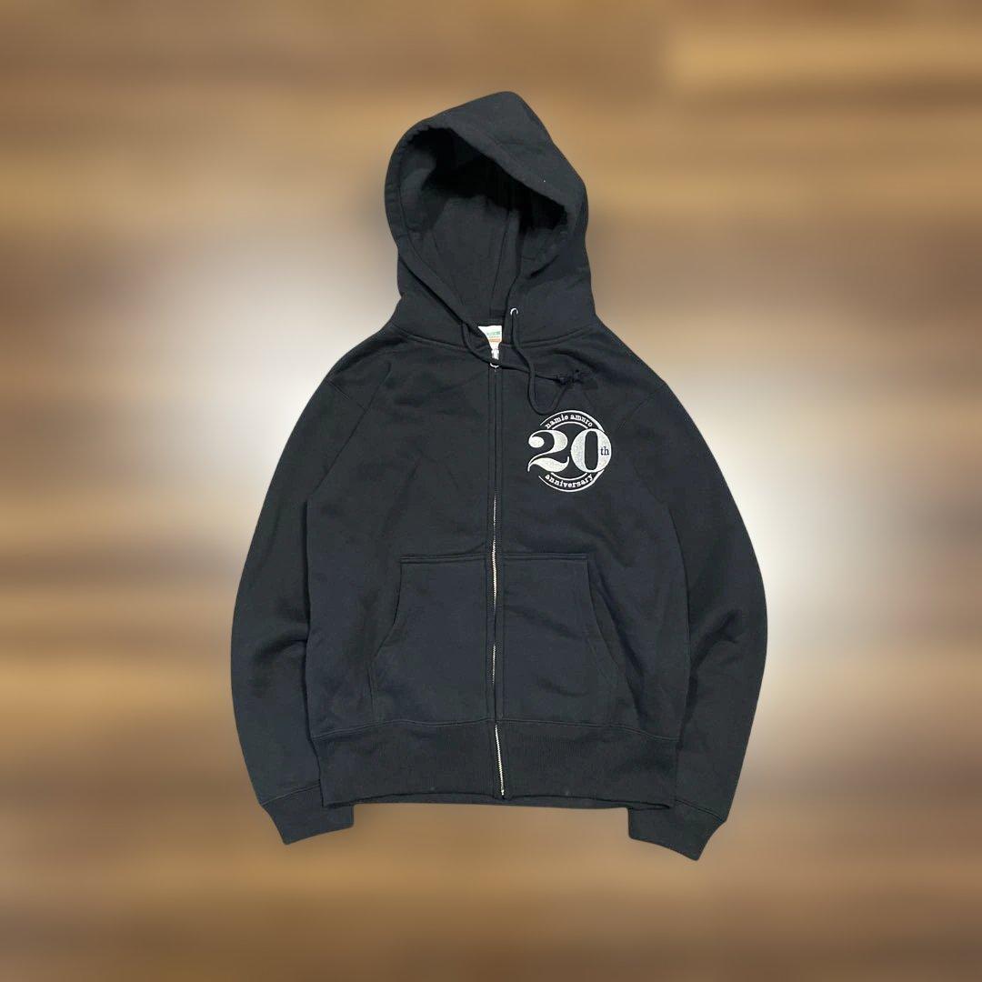 【希少】安室奈美恵　2012ツアー　20周年記念　スタッフパーカー　Sサイズ