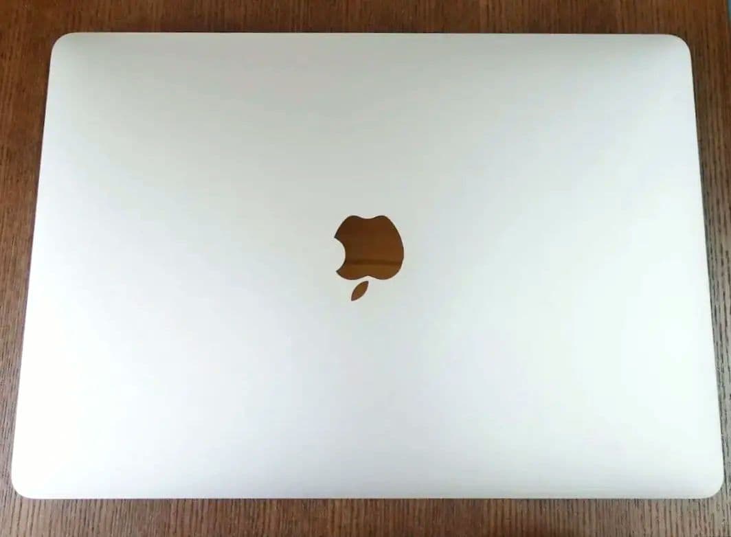 M1 Macbook air 16gb 512gb 状態良好