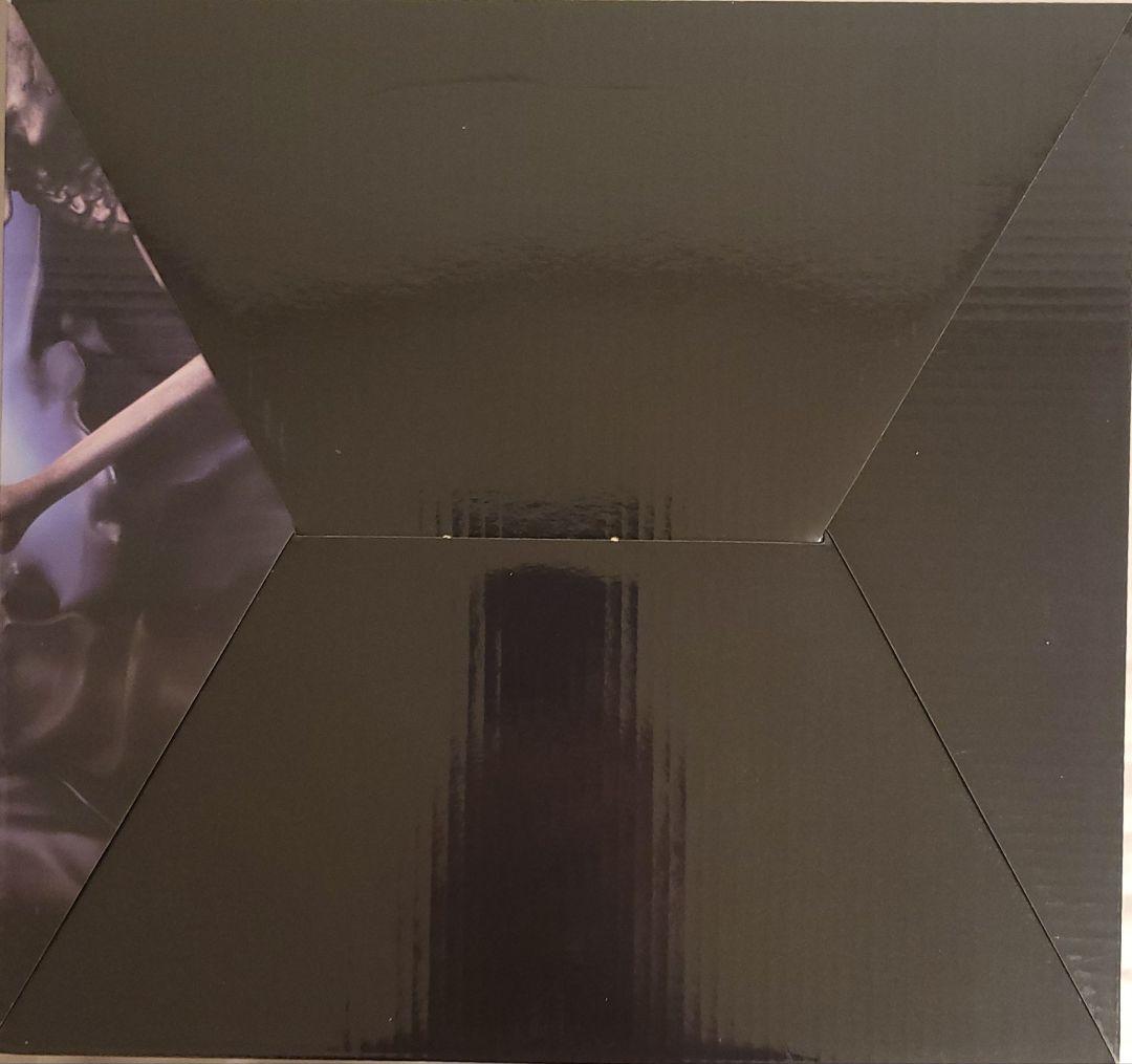 呪術廻戦 MAPPA x デザインココ 五条悟 1/7スケールフィギュア　未開封