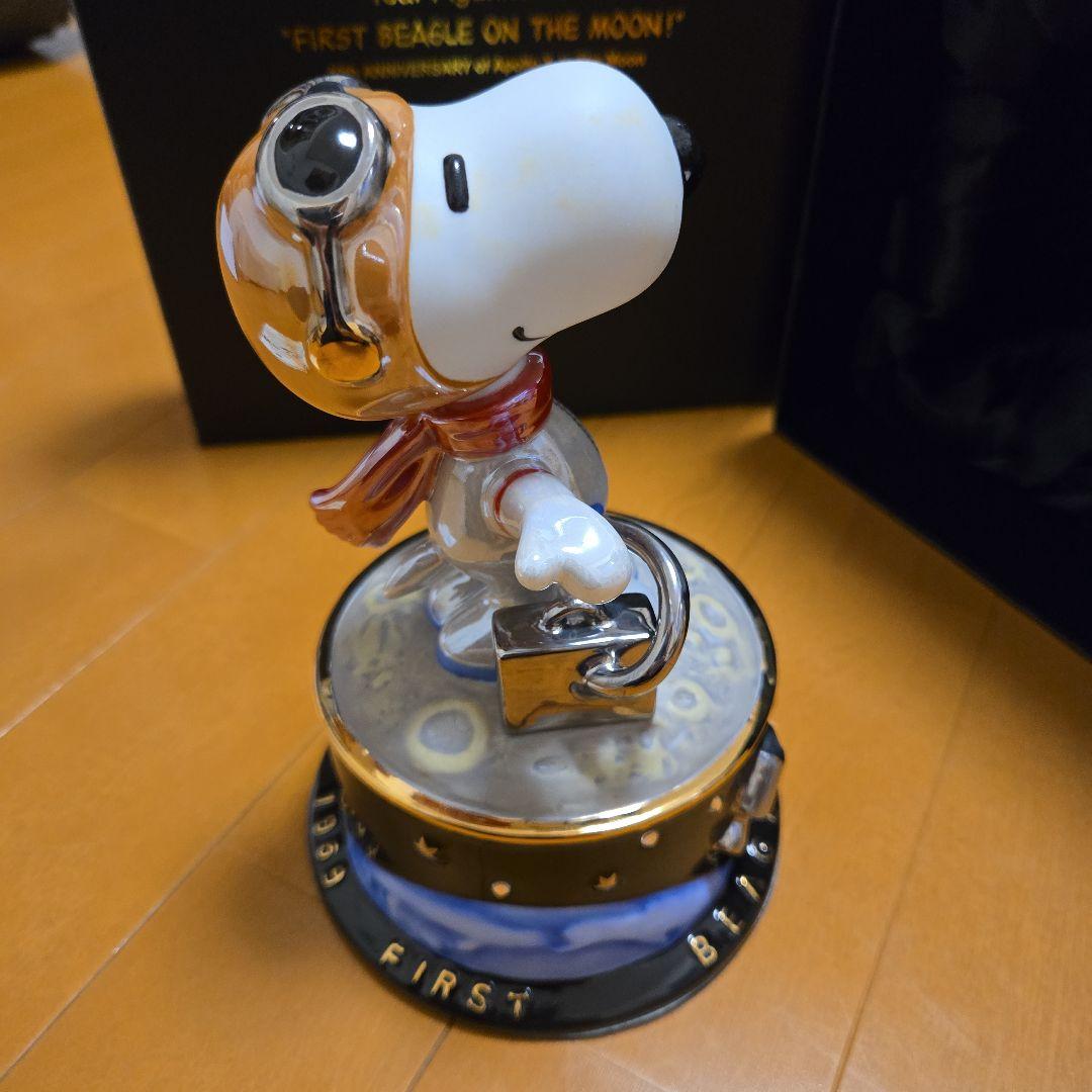 スヌーピー ファースト ビーグル オン ザ ムーン64/1000