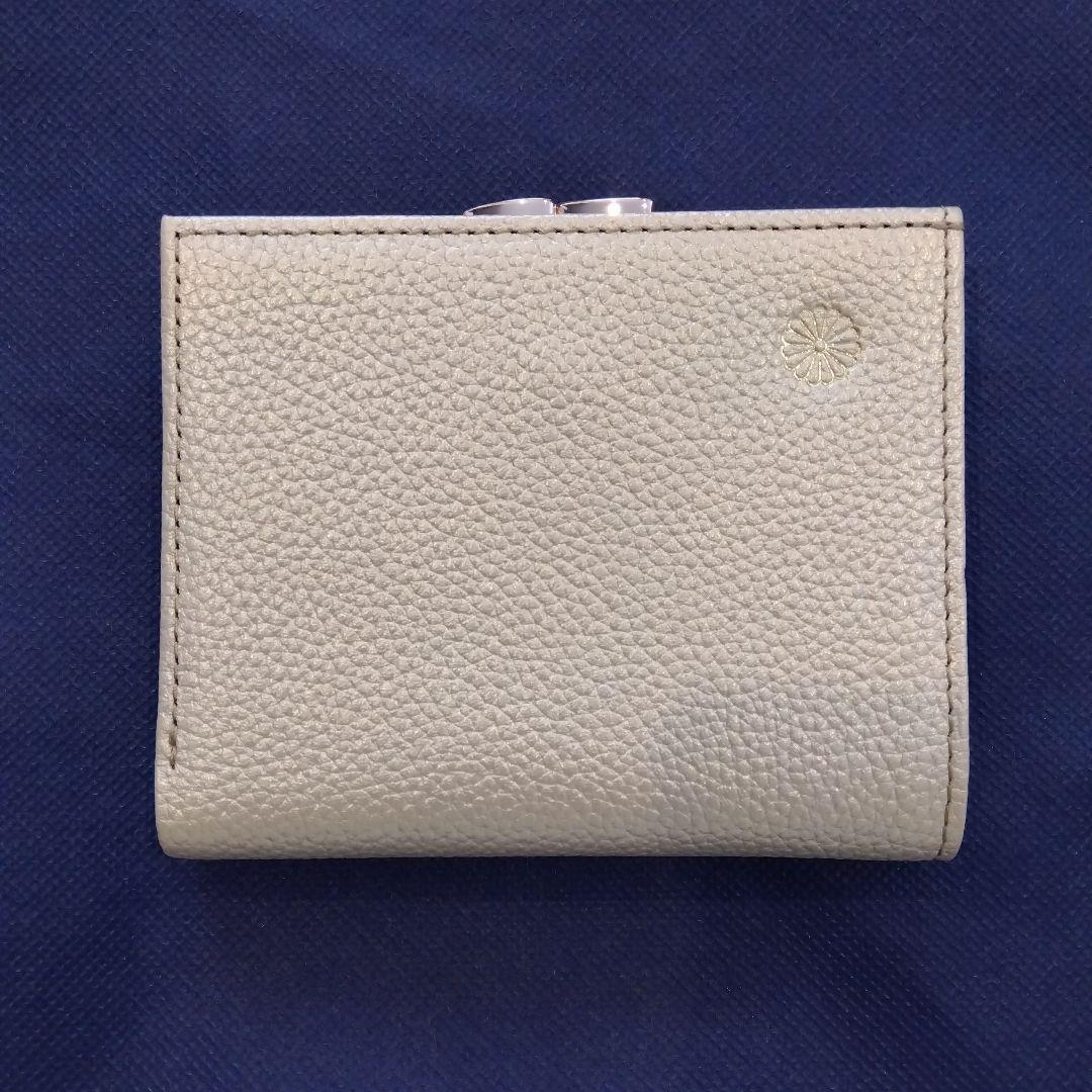 皇居　菊の御紋　 二つ折り財布　シャンパンゴールド