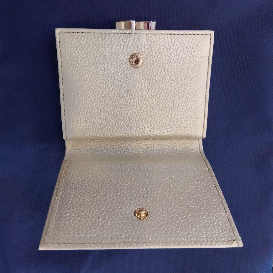 皇居　菊の御紋　 二つ折り財布　シャンパンゴールド