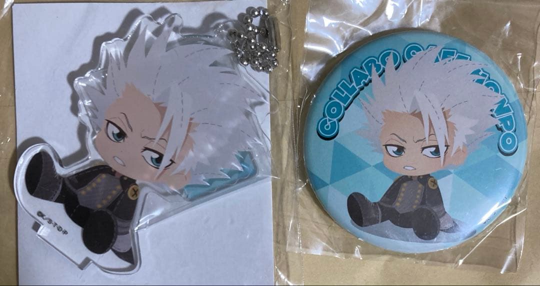 BLEACH 日番谷冬獅郎　アクリルスタンド　缶バッジ