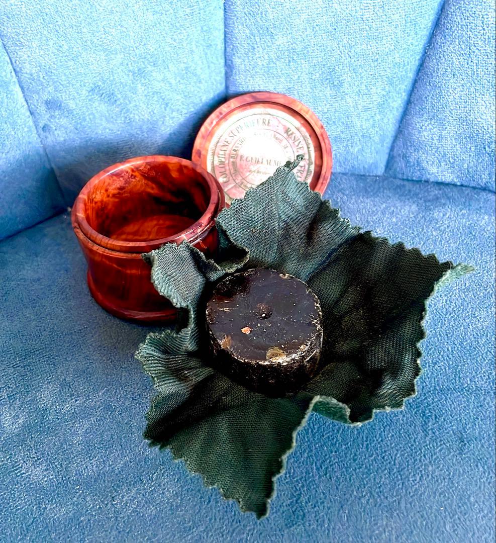 ギヨーム 松脂 【木箱入り】　- ヴァイオリン・ヴィオラ・チェロ用