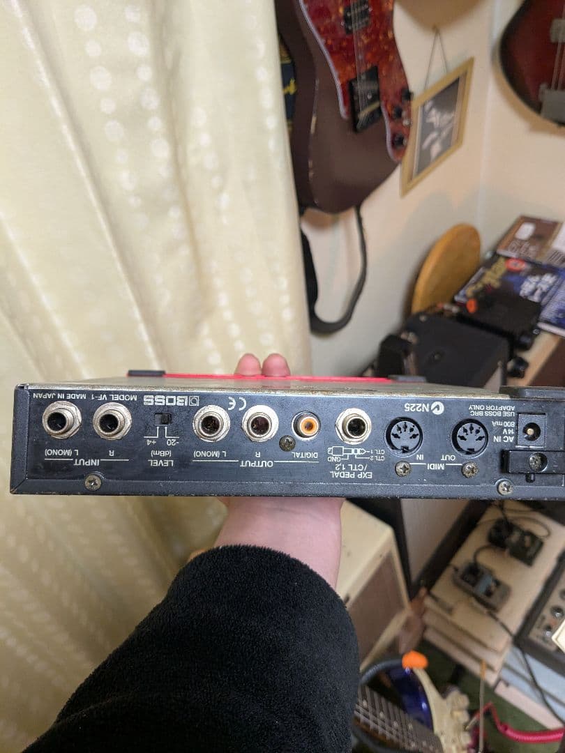 BOSS VF-1 マルチエフェクター