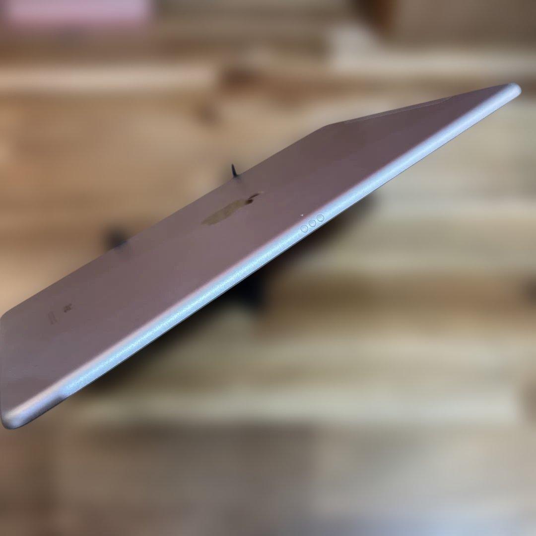 C761 SIMフリー iPad Air 3rd Gen 64GB