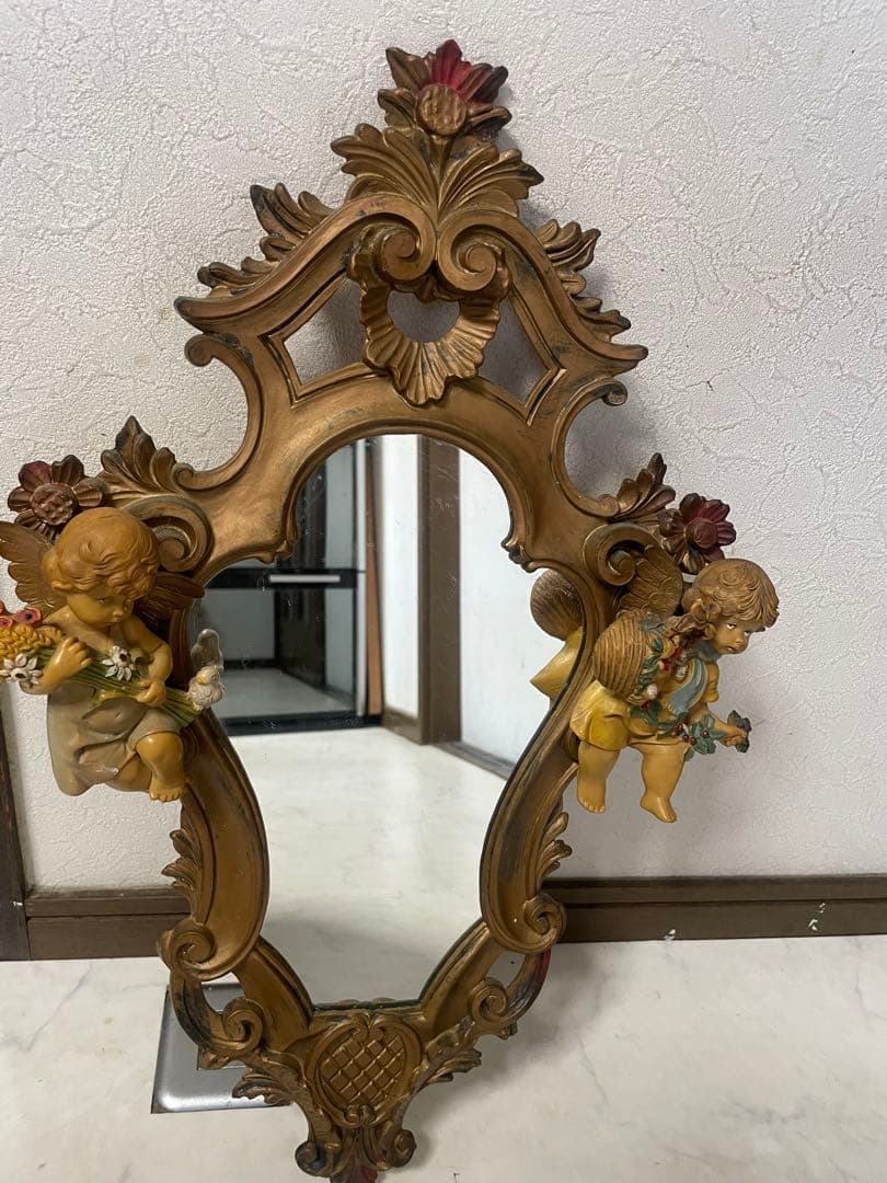 アンティーク鏡　金彩色 イタリア製 エンジェル ヴィンテージ 年代物