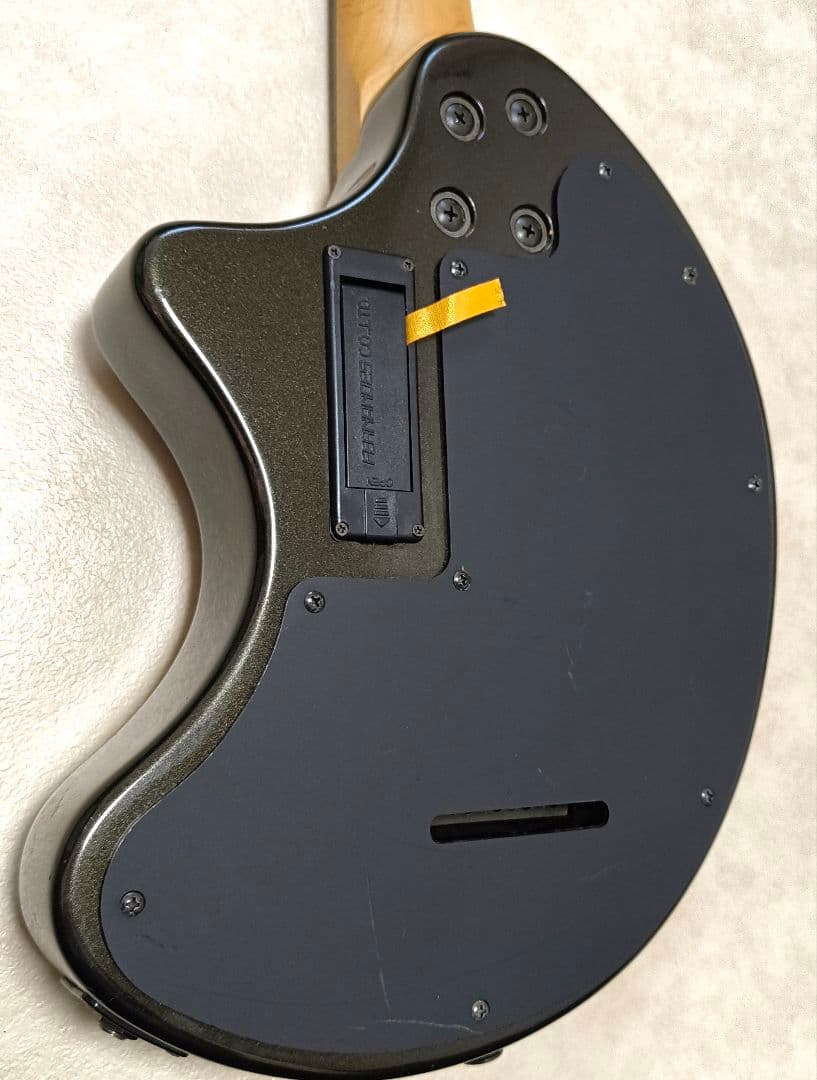 【超美品】ZO-3 芸達者 MB アンプ内蔵ミニギター 専用ソフトケース付