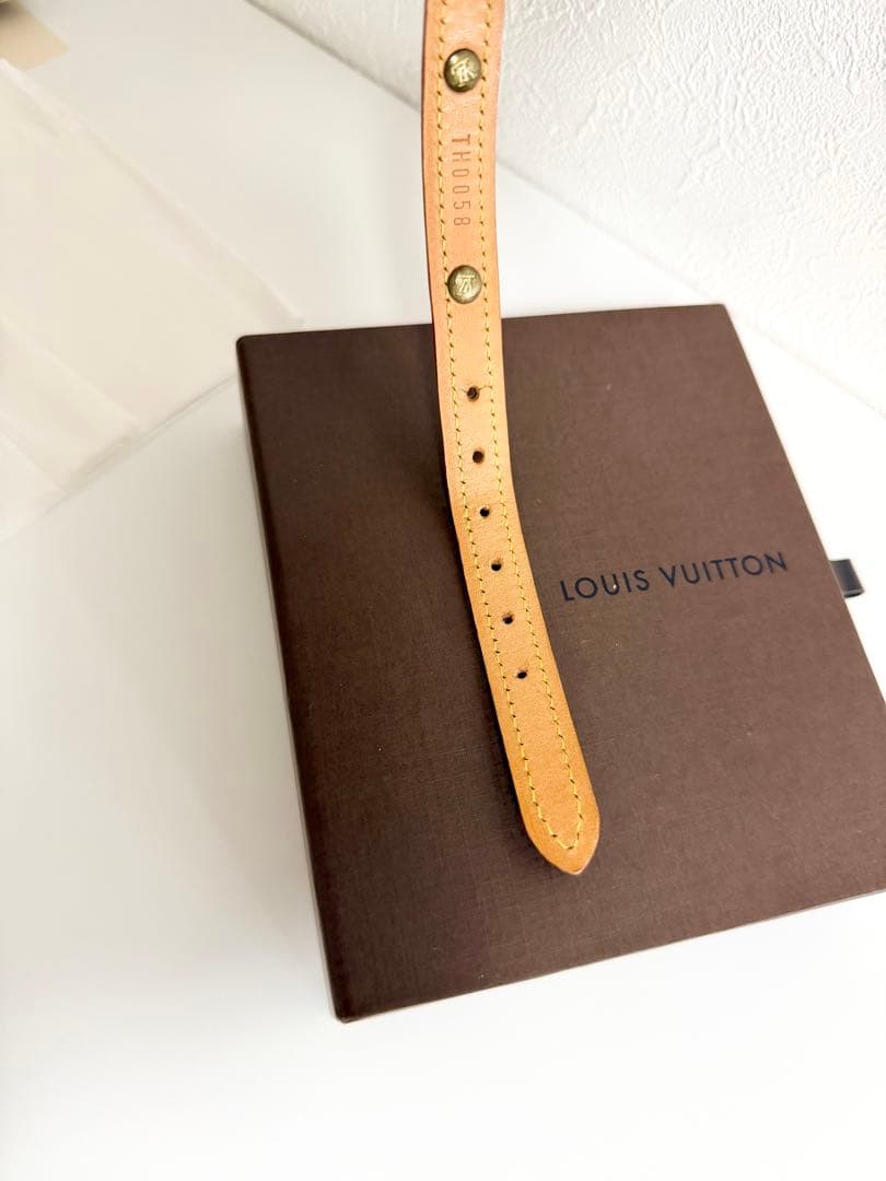 【美品】LOUIS VUITTON ルイヴィトン　首輪　モノグラム