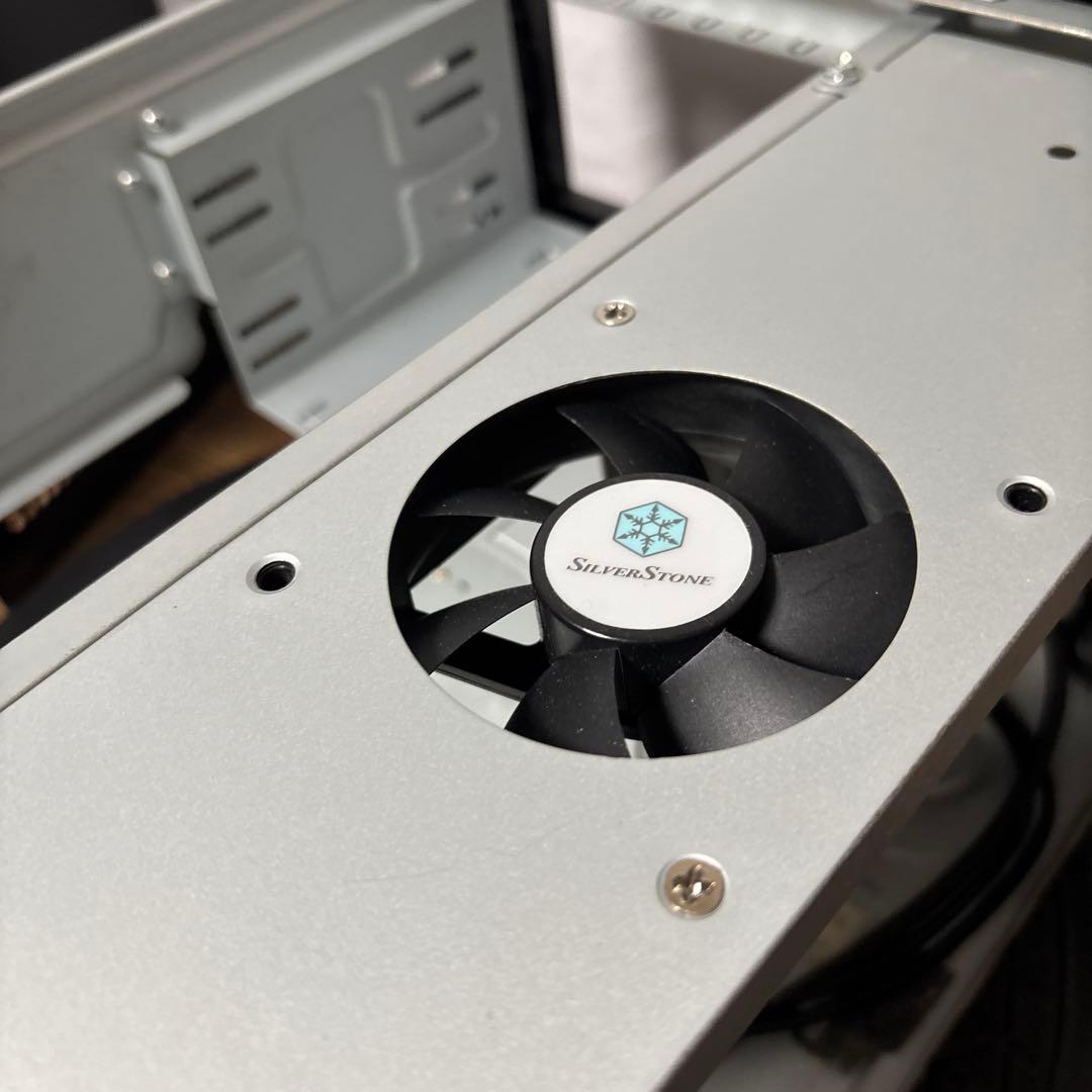 12023 silver stone PCケース　 SST-SG02B-F