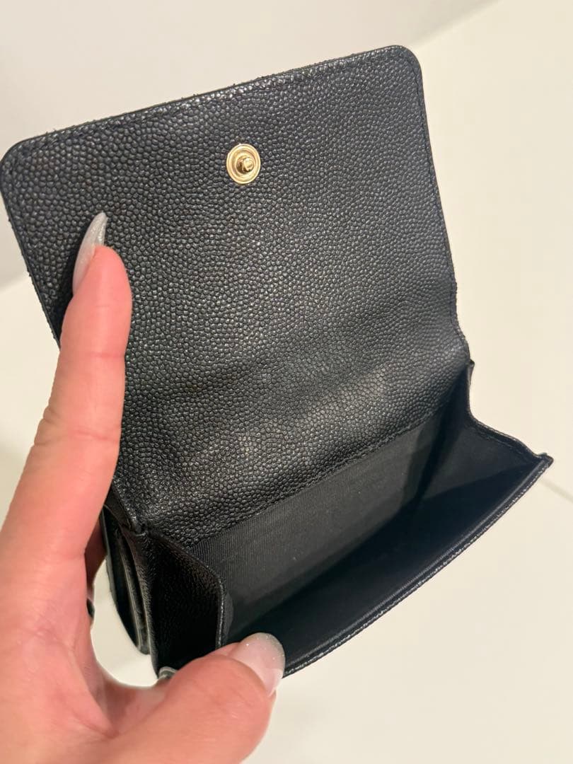 【値下げ】CHANEL 黒 キルティング 三つ折り財布