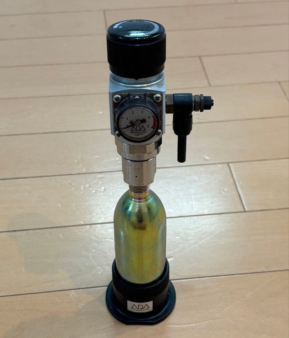 ADA CO2レギュレーター 圧力計付き