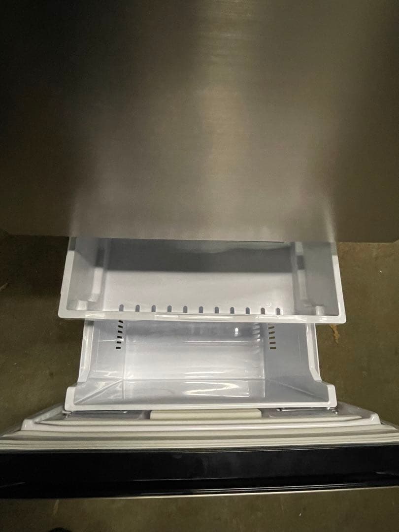 ア*ン様 HITACHI 日立 冷凍冷蔵庫 3ドア R-27SV 2023年製