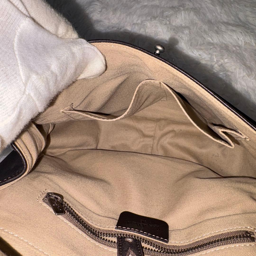 MARGARET HOWELL マーガレットハウエル　ショルダーバッグ