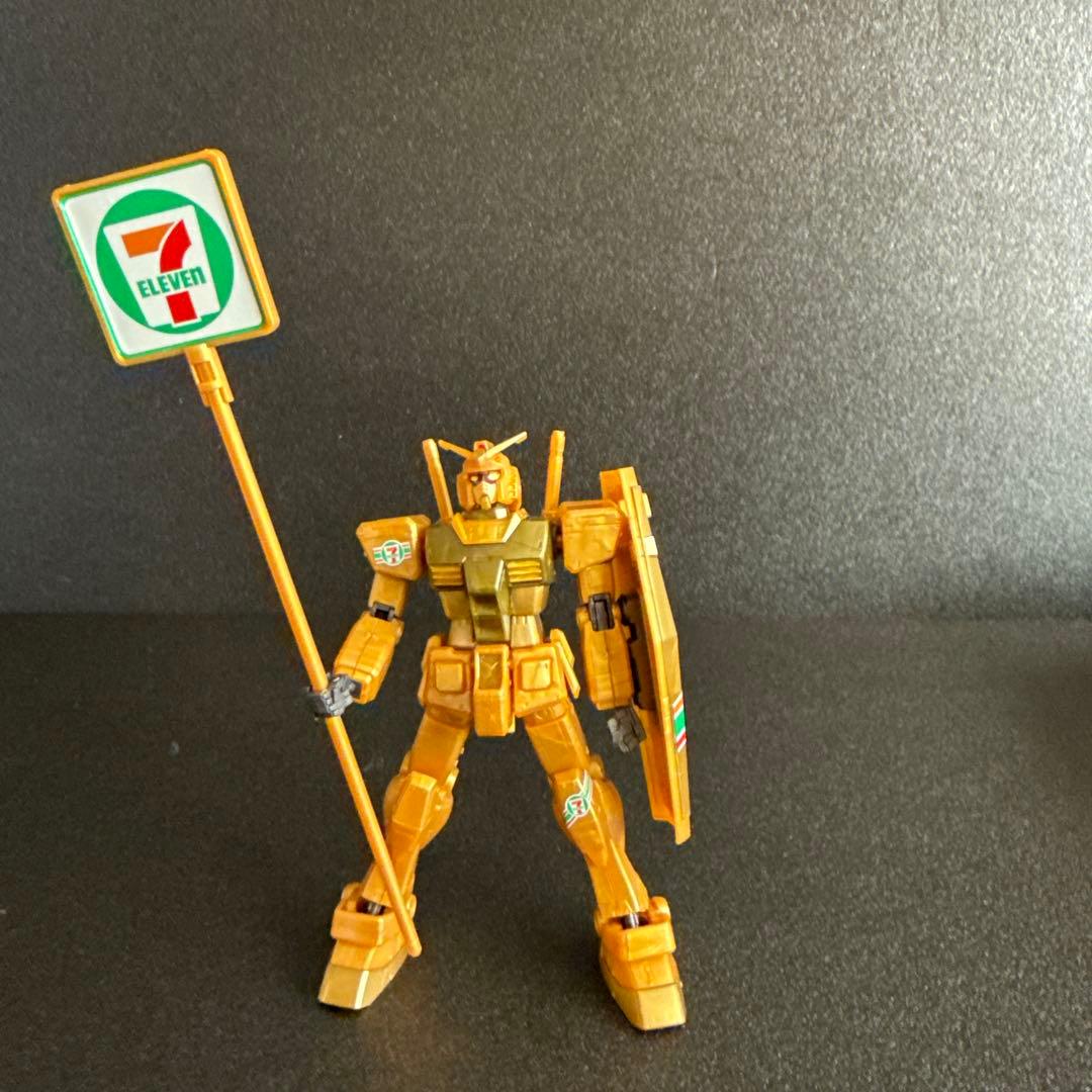 ガンダムベース限定メガサイズガンダム•ユニコーン 1/144その他まとめ売り