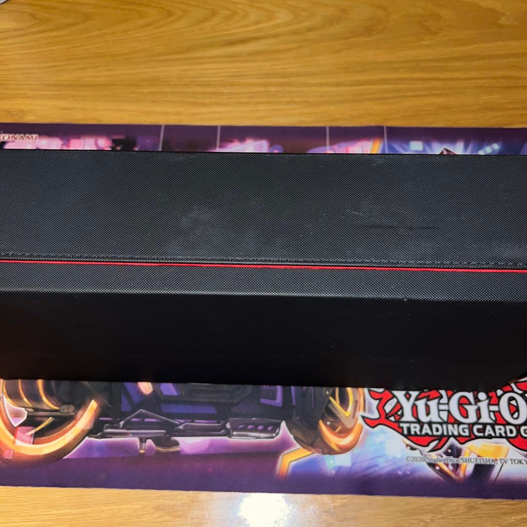 サプライ・アクセサリ・グッズ ULTIMATEGUARD 2020Edition Superhive 550+