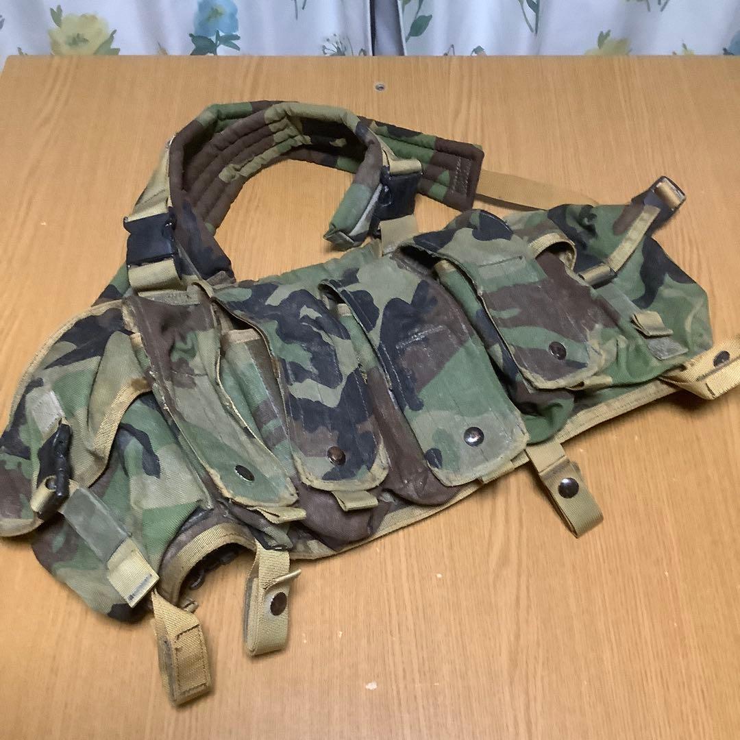 ブラックホーク製チェストリグ&eagle AⅢ迷彩バックパックセット