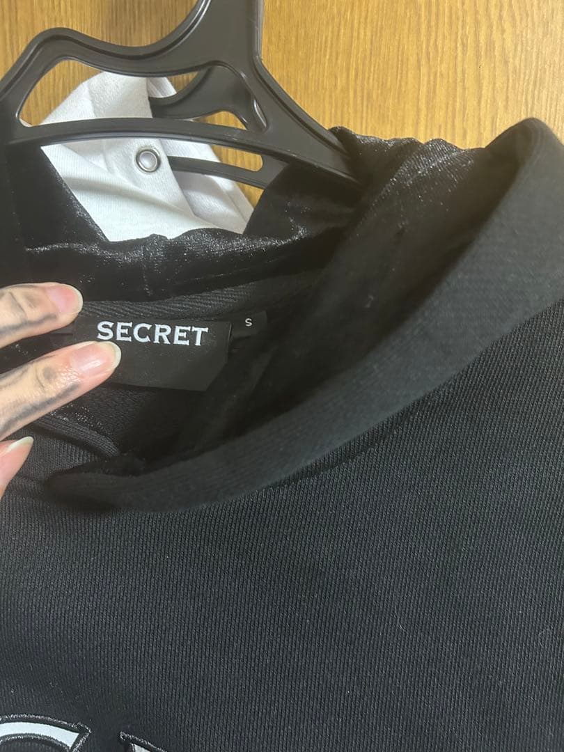 SECRET ロゴ ブラック セットアップ