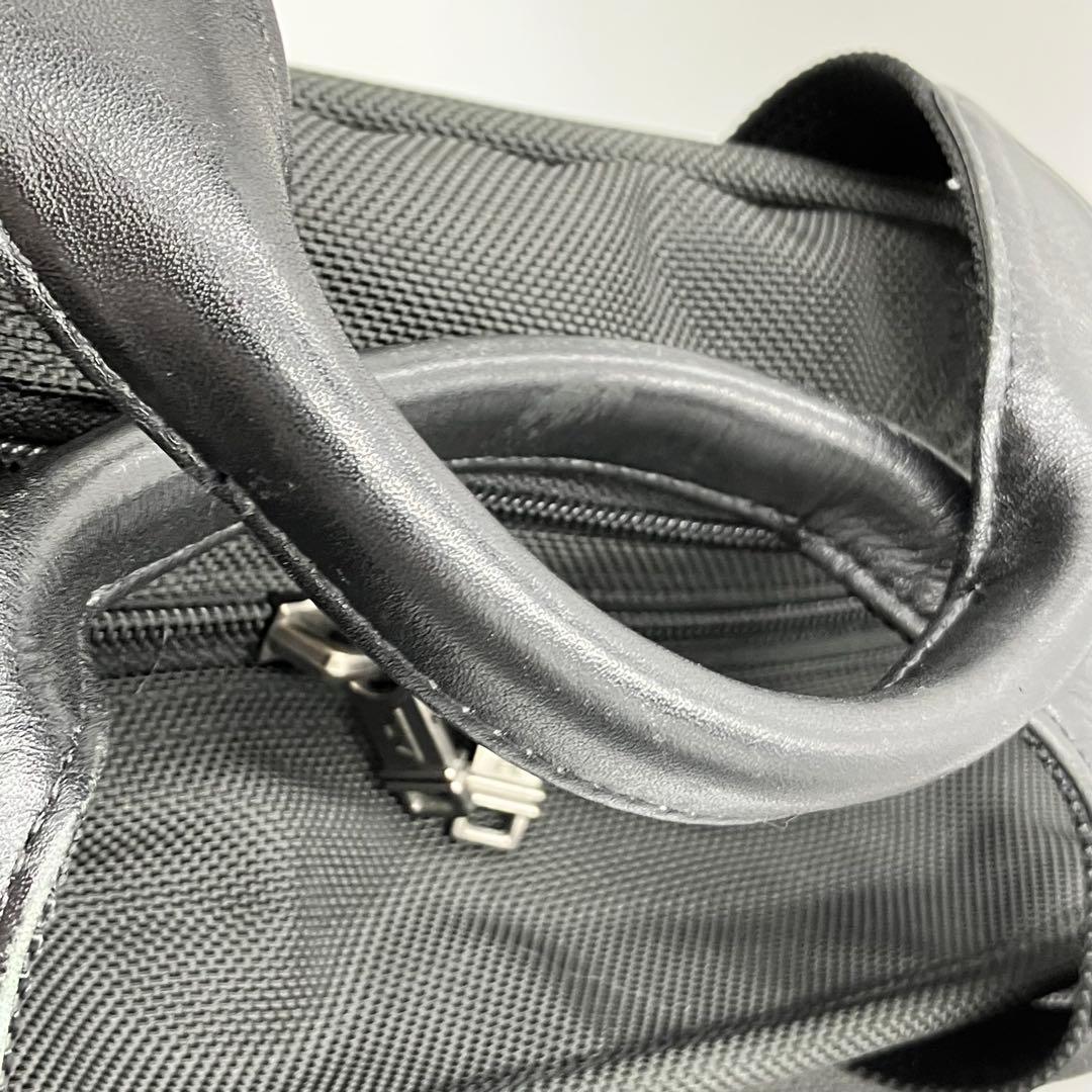 TUMI コンパクト　キャリーバッグ ビジネス 2way 機内持ち込み　黒