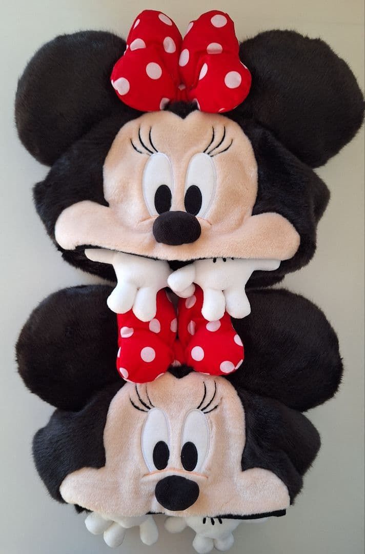 【新品】東京ディズニーランド　ミニーファンキャップ　２つ(宅急便)