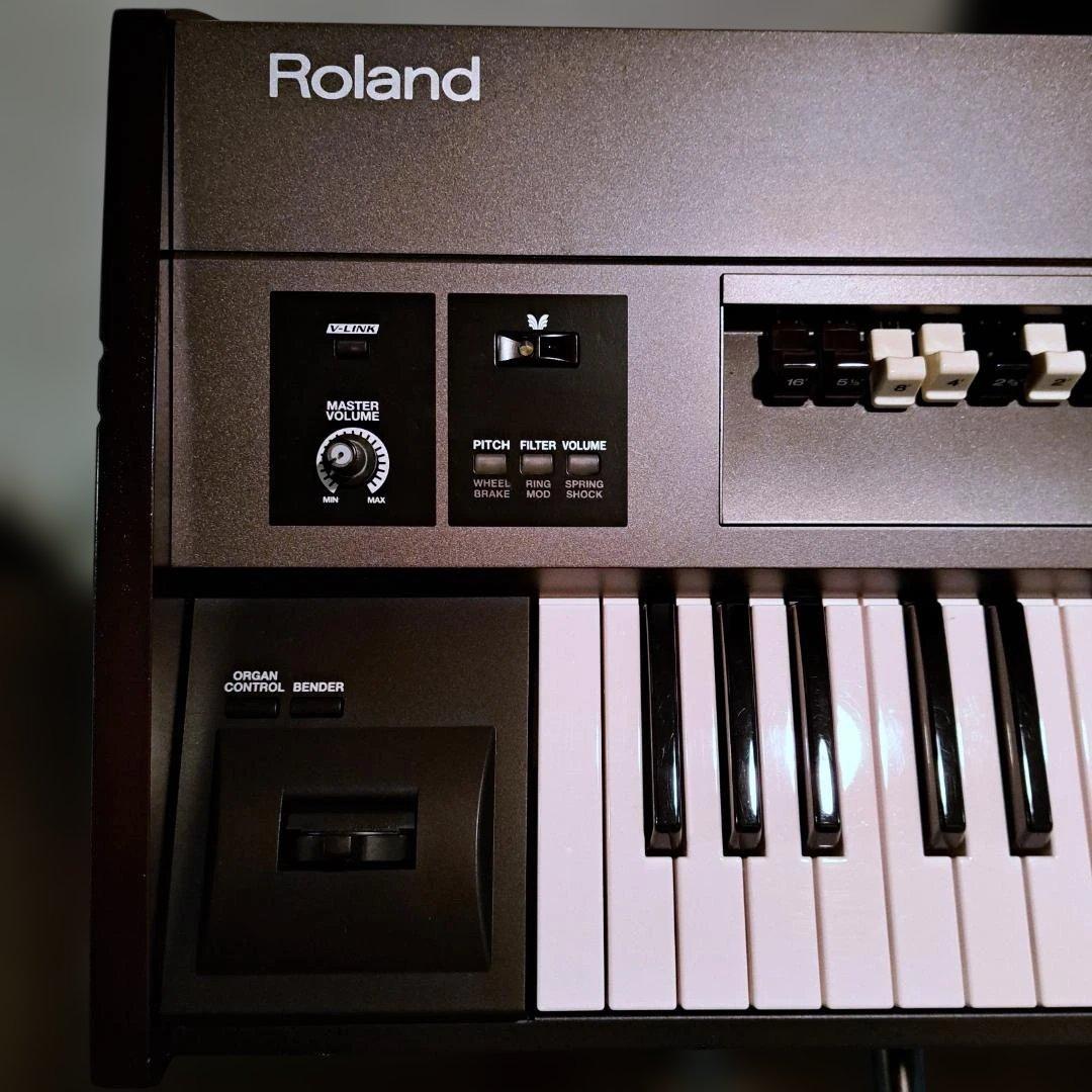 Roland V-Combo VR-700 シンセサイザー 本体