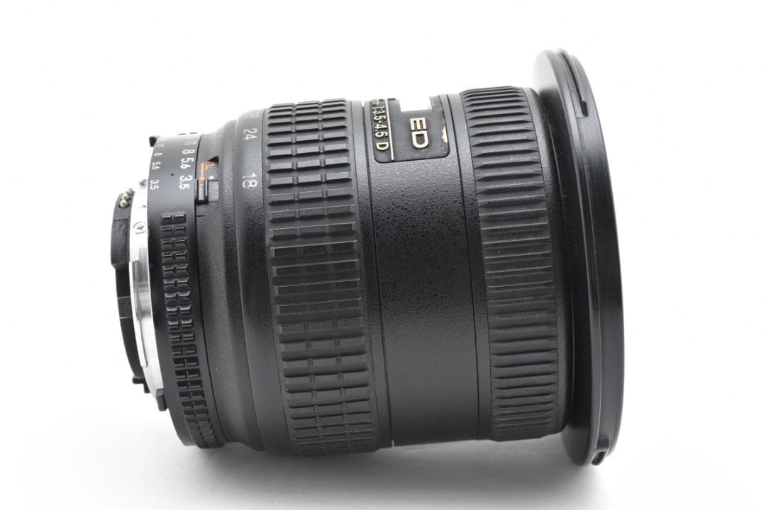 Nikon AF 18-35mm f3.5-4.5 D　Kenko　A009