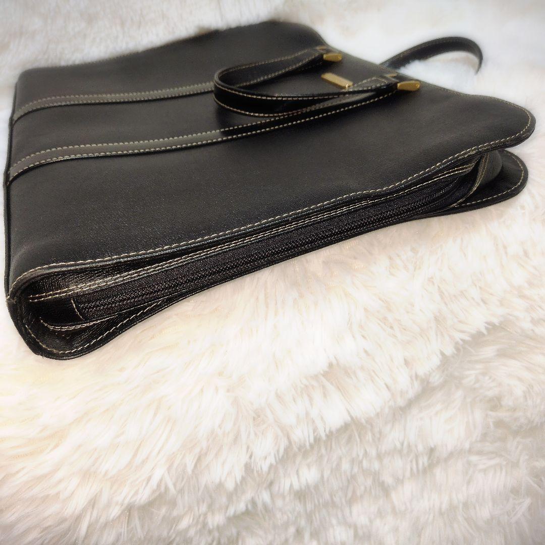 Burberry バーバリー Burberrysロゴ 金ロゴ ビジネス　黒