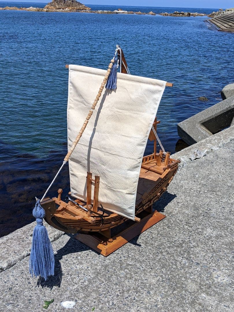 木製北前船　帆付き インテリア用