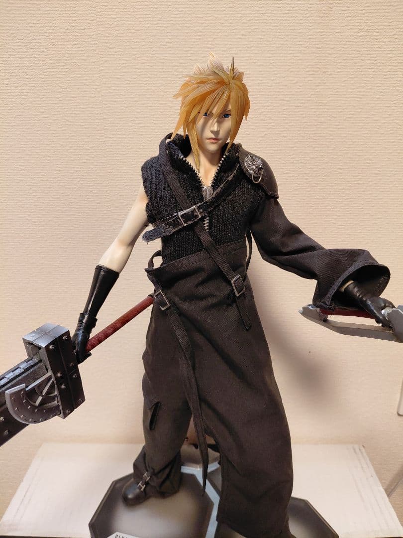 ファイナルファンタジー　フィギュア　マスター　ピース　アーツ　クラウド