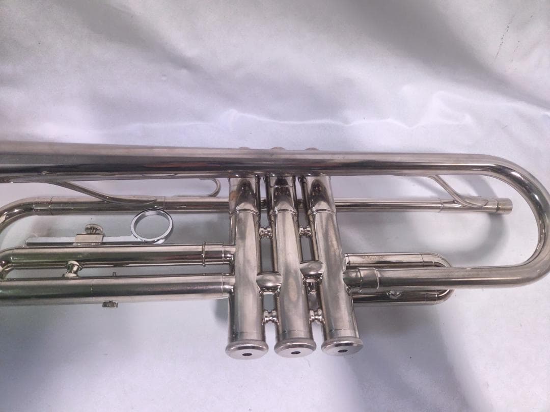 YAMAHA YTR-136 トランペット 初心者向 ニッケルメッキ#2419E