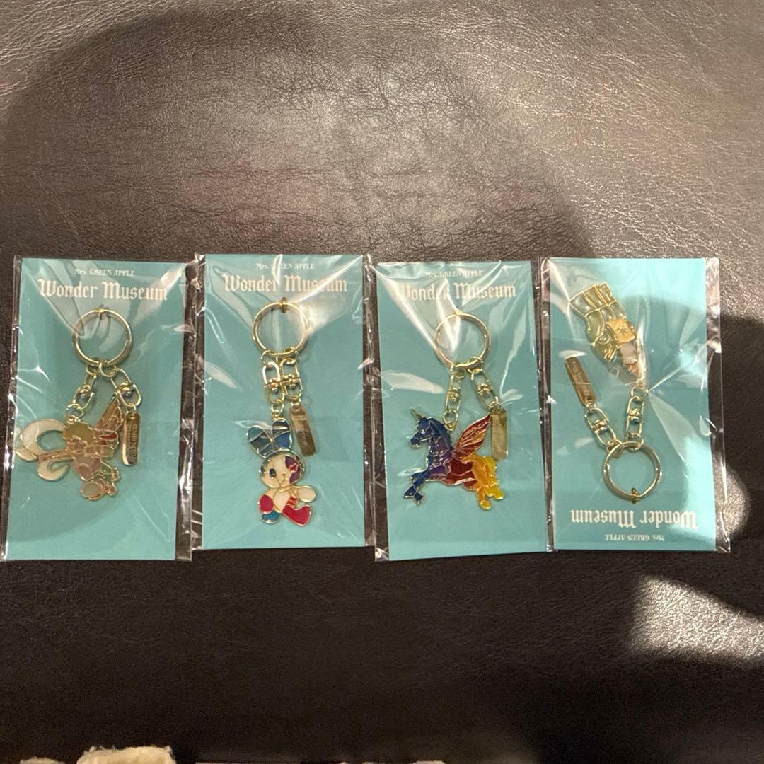 ミセスグリーンアップル ワンダーミュージアム ステンドグラスキーホルダー4種