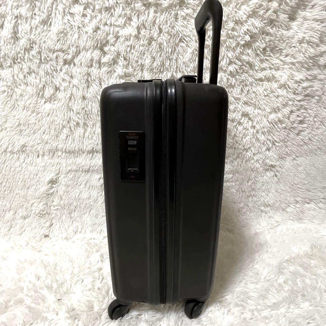 BRIEFING ブリーフィング　H-37 キャリーケース　旅行　ビジネス　鍵